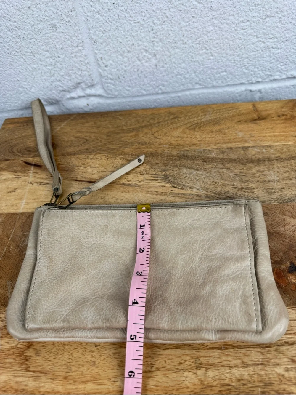We The Free Distressed Leather Wristlet Clutch Wallet Beige Cream Zip Pouch